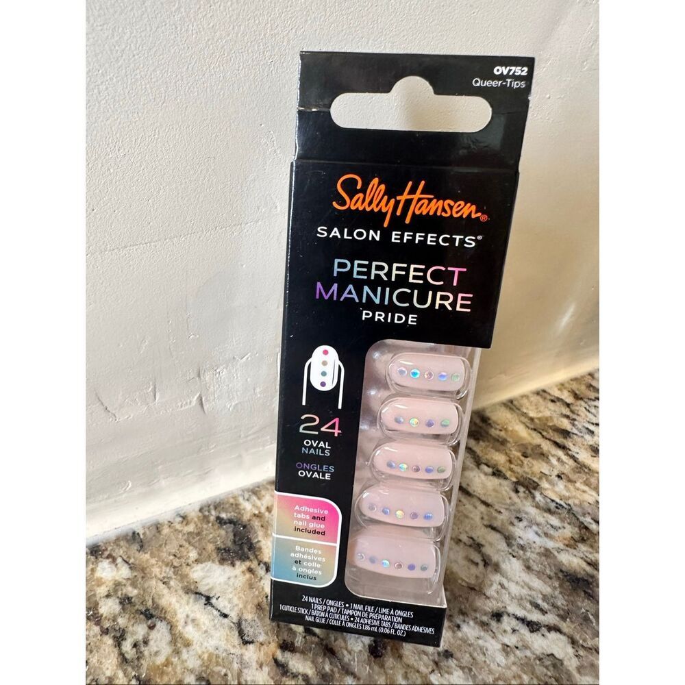 Sally Hansen Salon Effects Perfect Manicure 24 Press on Nails With Glue Oval Iri